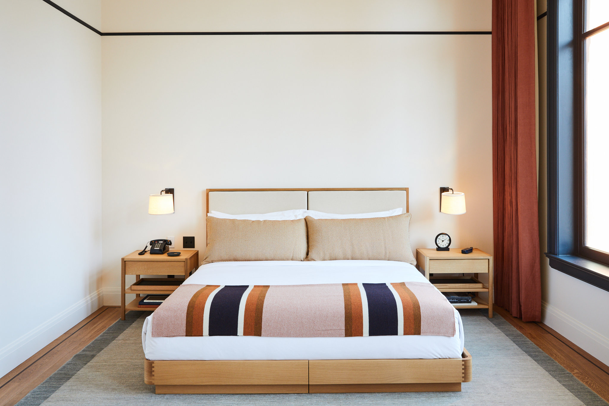 24trending-shophotels1-superJumbo